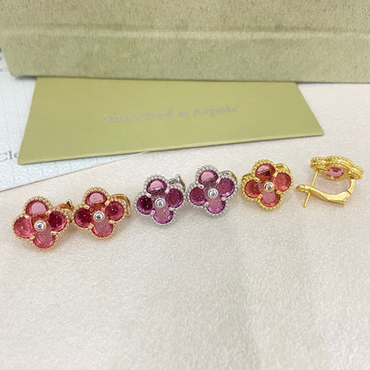 [Regal Gem]2026 NEW  CLOVER 1 MOTIFPINK ENAMEL STUD EARRINGS WITH DIAMONDS2