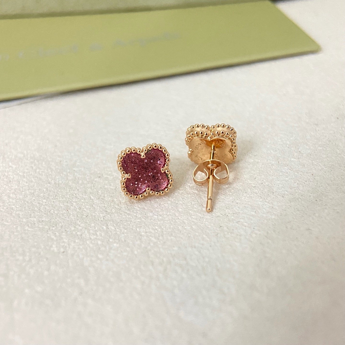 [Regal Gem]2026 NEW MINI CLOVER 1 MOTIF  BUBBLE PINK ENAMEL