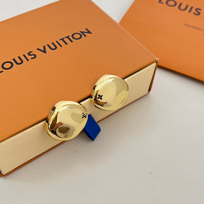 [Regal Gem]Gold Paris Stud Earrings