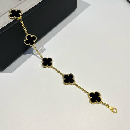 [Regal Gem] CLOVER 5 MOTIF ONYXS BRACELET COLLECTION