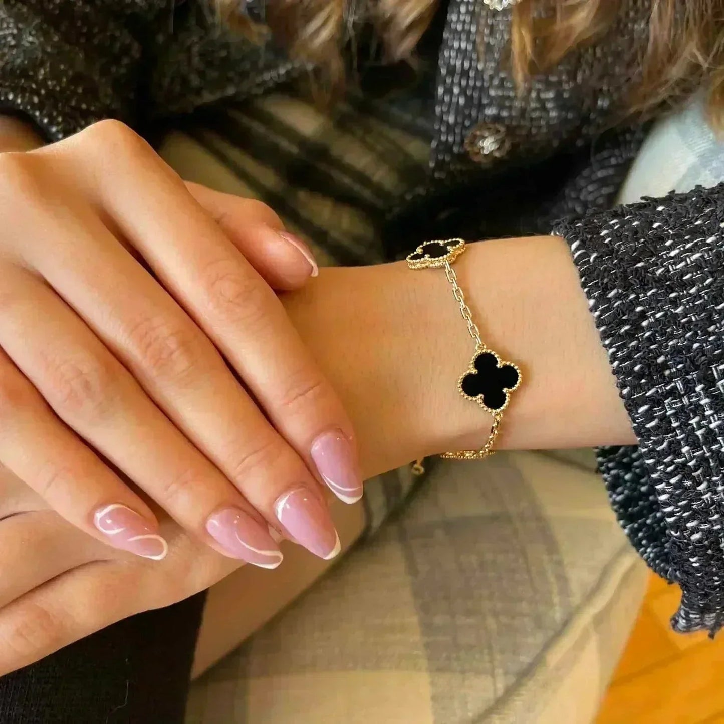 [Regal Gem] CLOVER 5 MOTIF ONYXS BRACELET COLLECTION