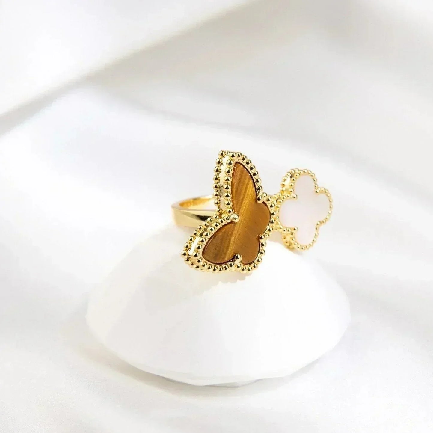 [Regal Gem]LUCKY BETWEEN THE FINGER RING