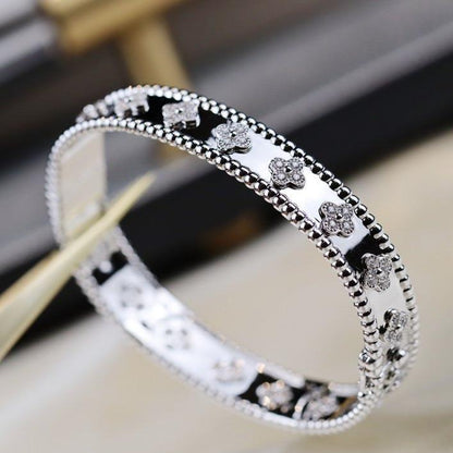 [Regal Gem]CLOVER BRACELET 8MM DIAMONDS