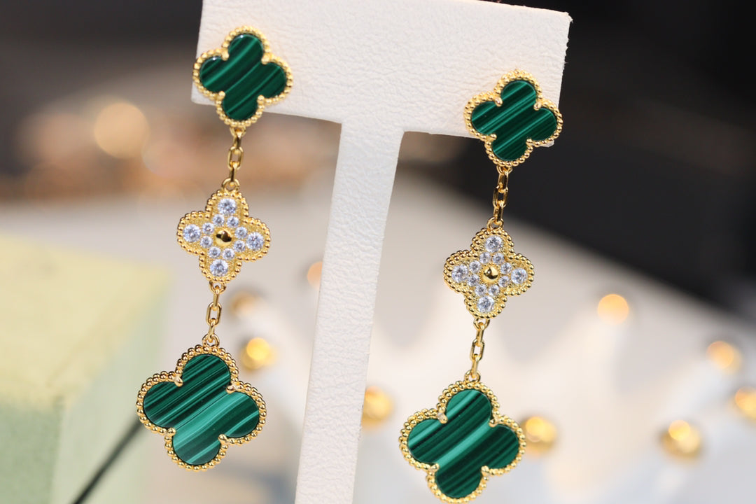 [Regal Gem]CLOVER EARRINGS GOLD MALACHITE DIAMOND 3 MOTIF
