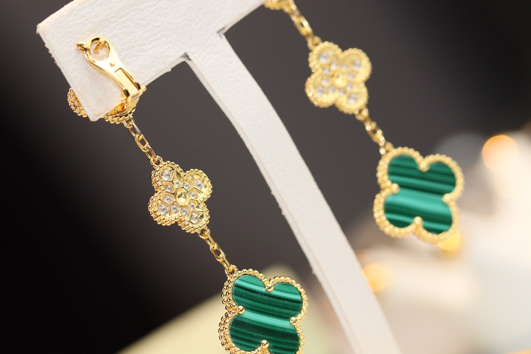 [Regal Gem]CLOVER EARRINGS GOLD MALACHITE DIAMOND 3 MOTIF