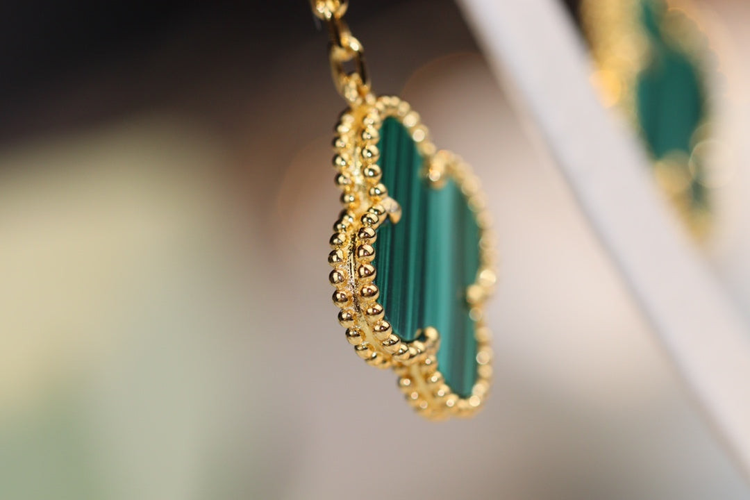 [Regal Gem]CLOVER EARRINGS GOLD MALACHITE DIAMOND 3 MOTIF