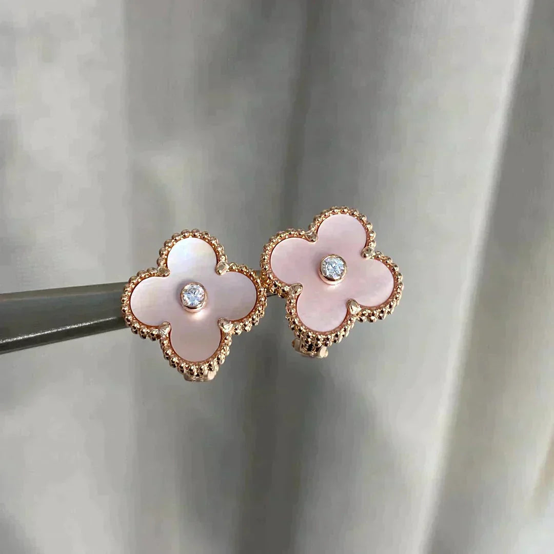 [Regal Gem]CLOVER MEDIUM 1 MOTIFS  PINK MOP DIAMOND EARRINGS