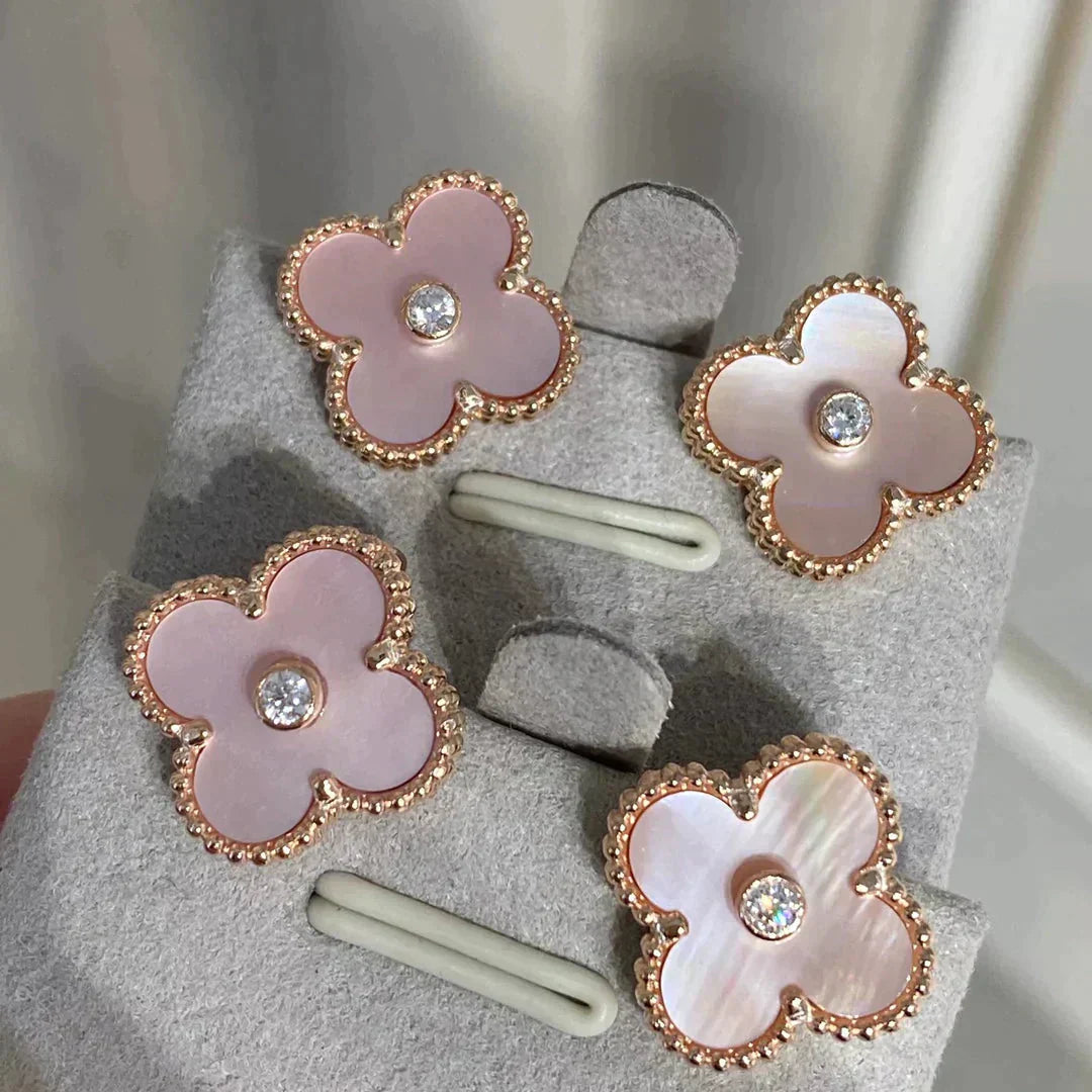 [Regal Gem]CLOVER MEDIUM 1 MOTIFS  PINK MOP DIAMOND EARRINGS