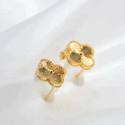 [Regal Gem]CLOVER MEDIUM 1 MOTIFS LASER EARRINGS
