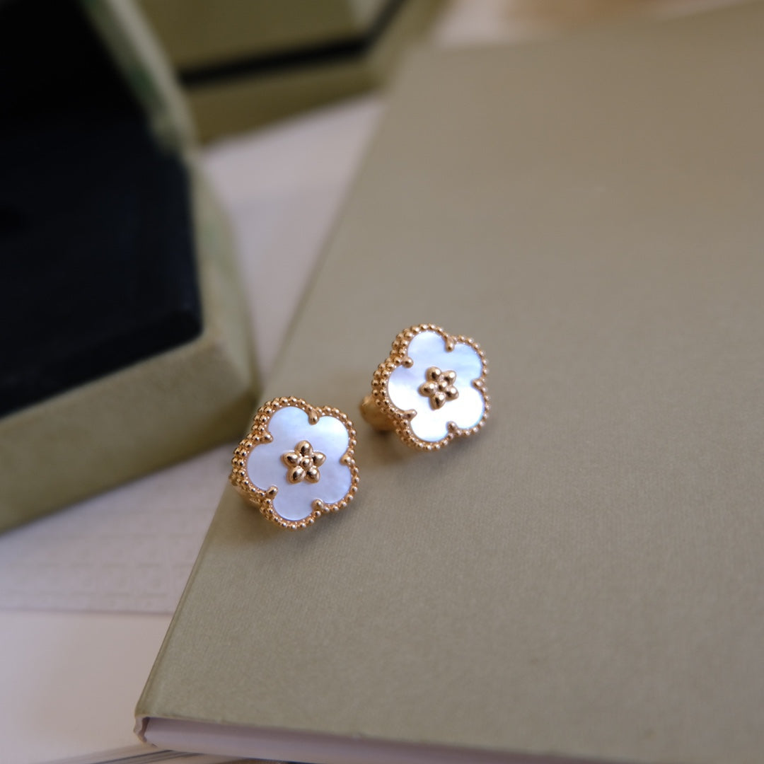 [Regal Gem]LUCKY PINK GOLD WHITE MOP EARRINGS