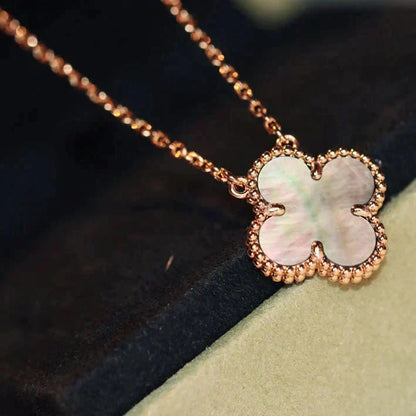 [Regal Gem]CLOVER 15MM  GRAY MOTHER OF PEARL NECKLACE