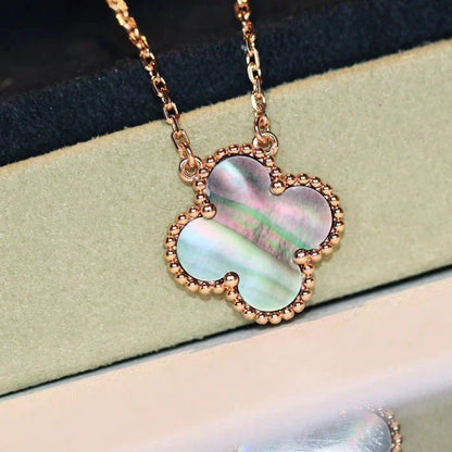 [Regal Gem]CLOVER 15MM  GRAY MOTHER OF PEARL NECKLACE