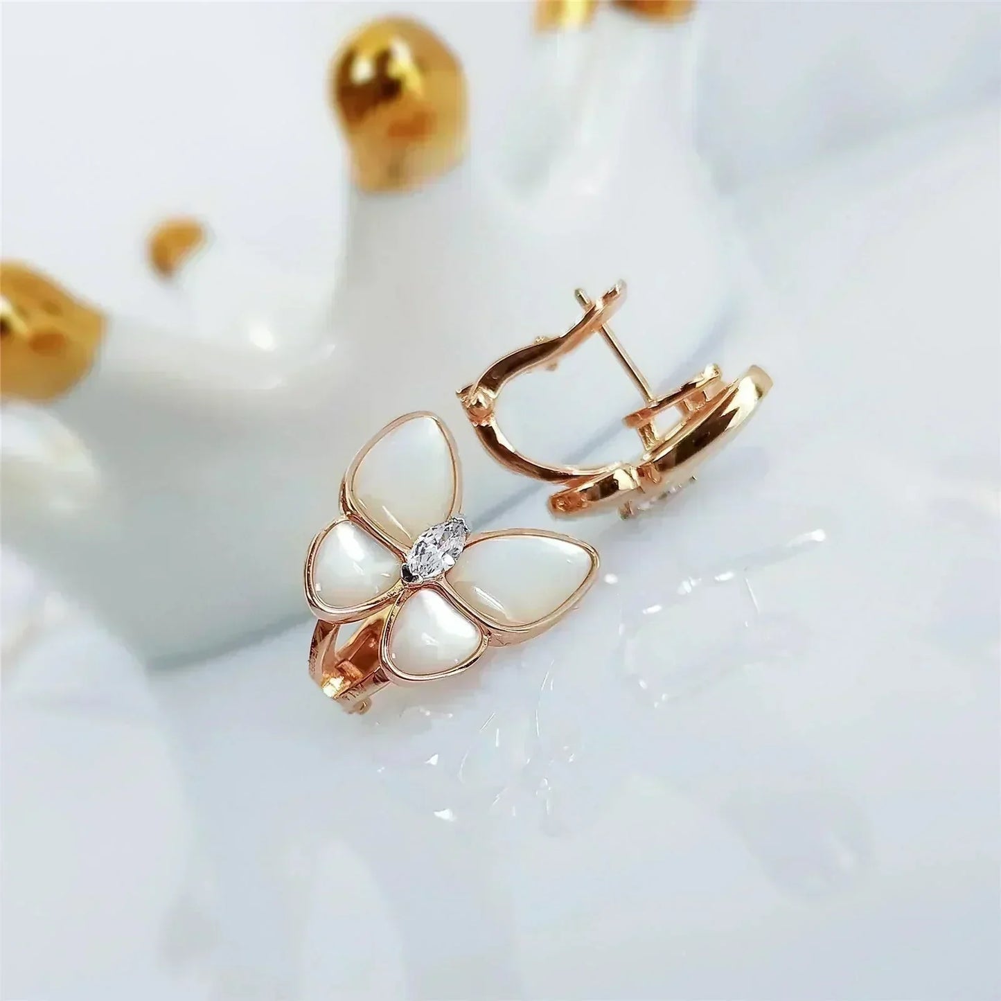 [Regal Gem]BUTTERFLY MOP DIAMOND EARRINGS