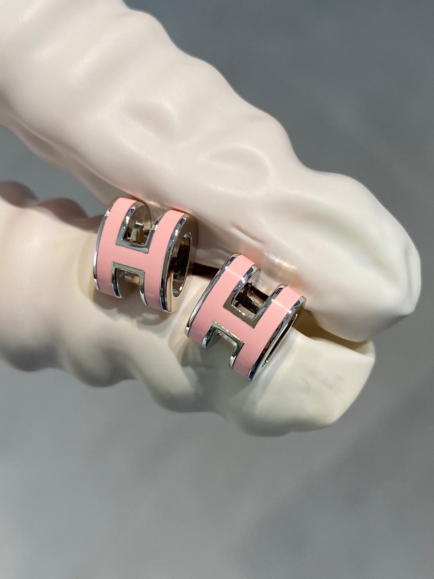 [Regal Gem]MINI POP H SILVER EARRINGS PINK