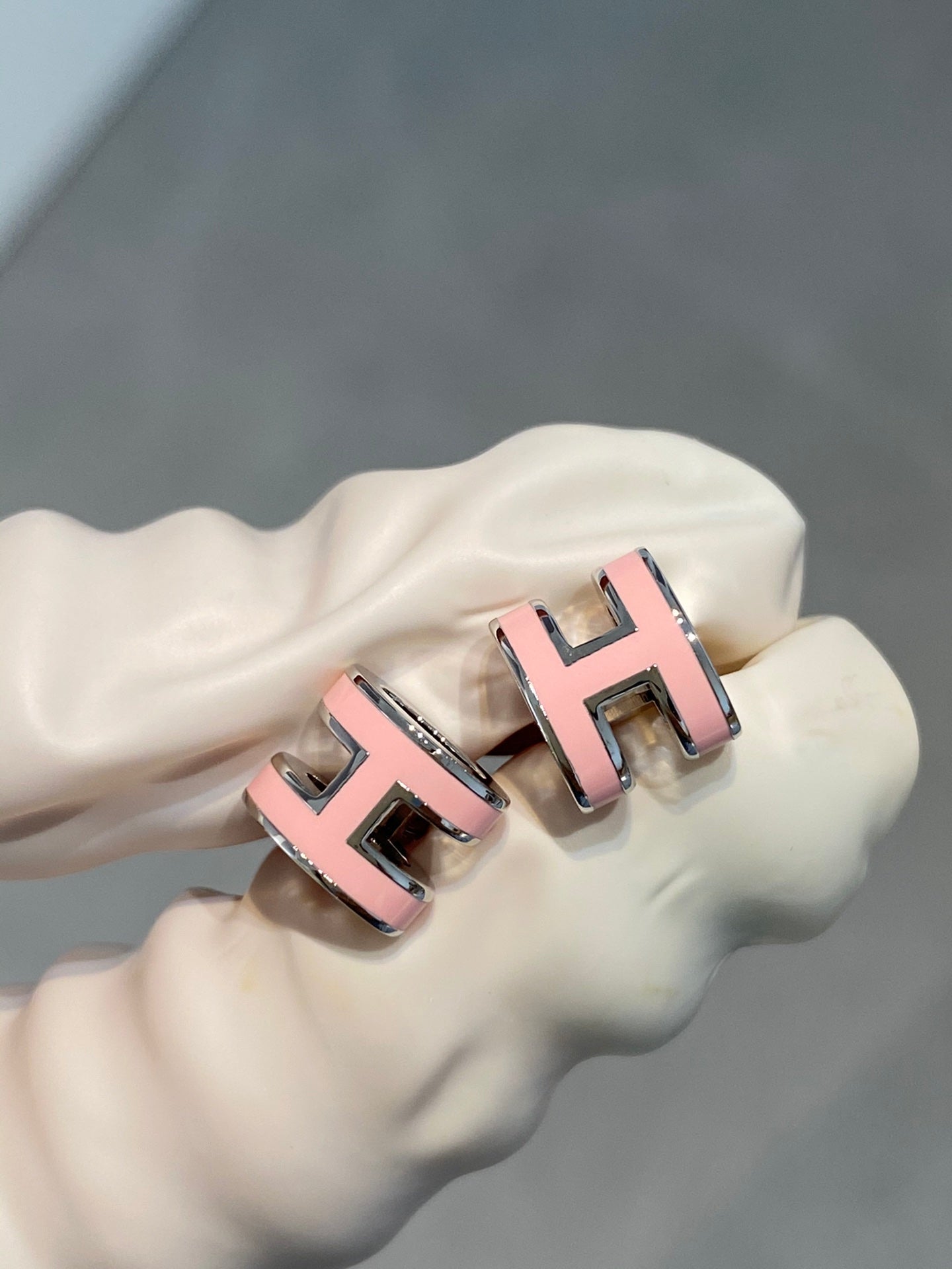 [Regal Gem]MINI POP H SILVER EARRINGS PINK