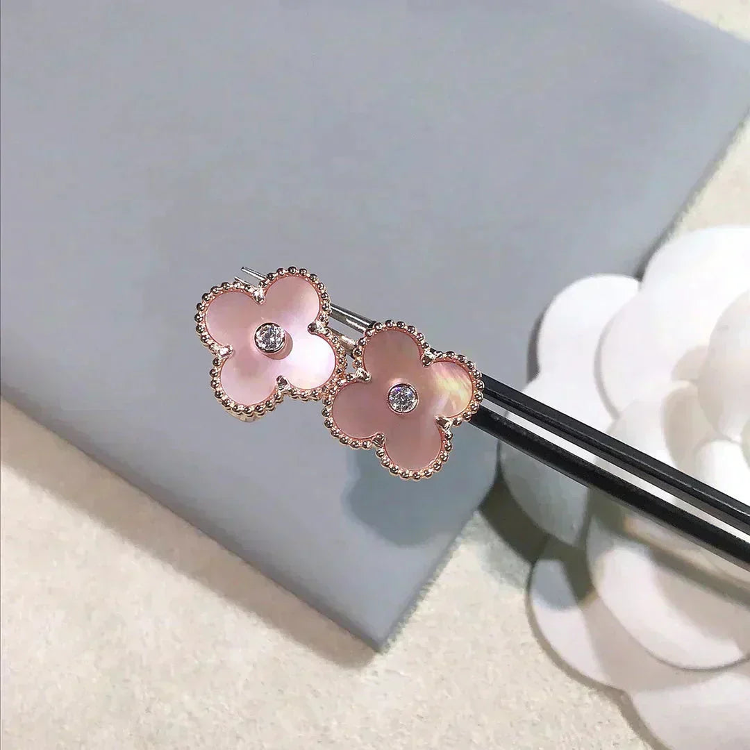 [Regal Gem]CLOVER MEDIUM 1 MOTIFS  PINK MOP DIAMOND EARRINGS