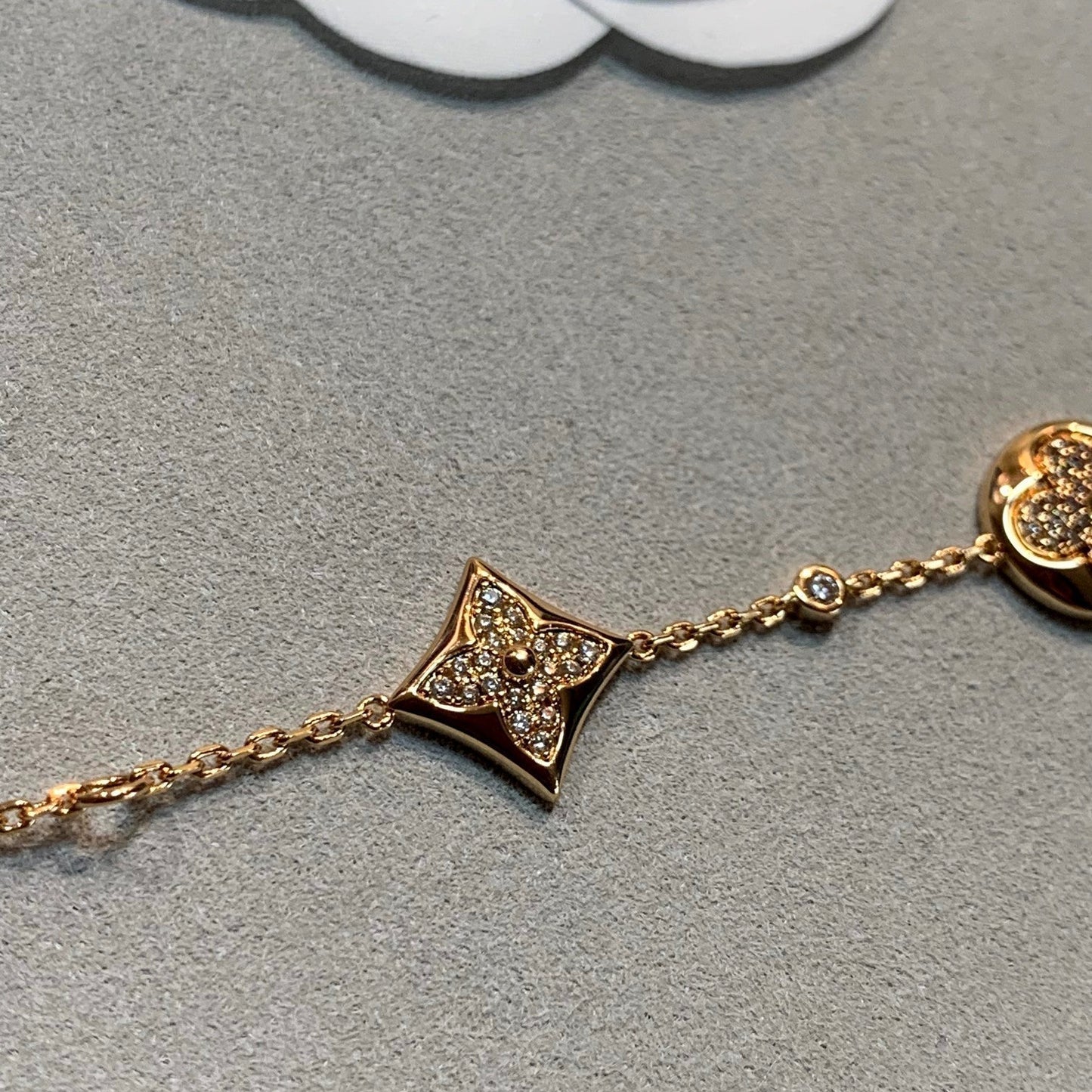 [Regal Gem]STAR AND SUN 4 MOTIFS GOLD DIAMONDS BRACELET