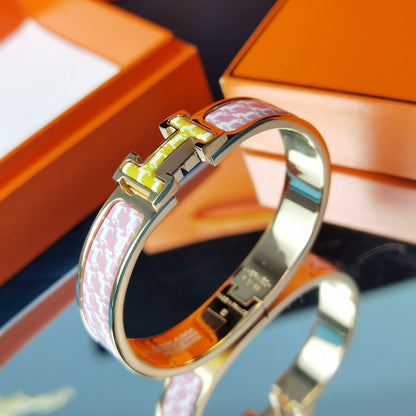 [Regal Gem]H HORSE BRACELET 12MM