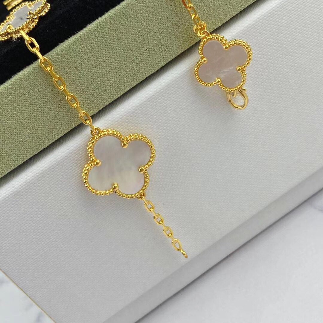 [Regal Gem]MAGIC CLOVER MOP GOLD BRACELET 5 MOTIFS