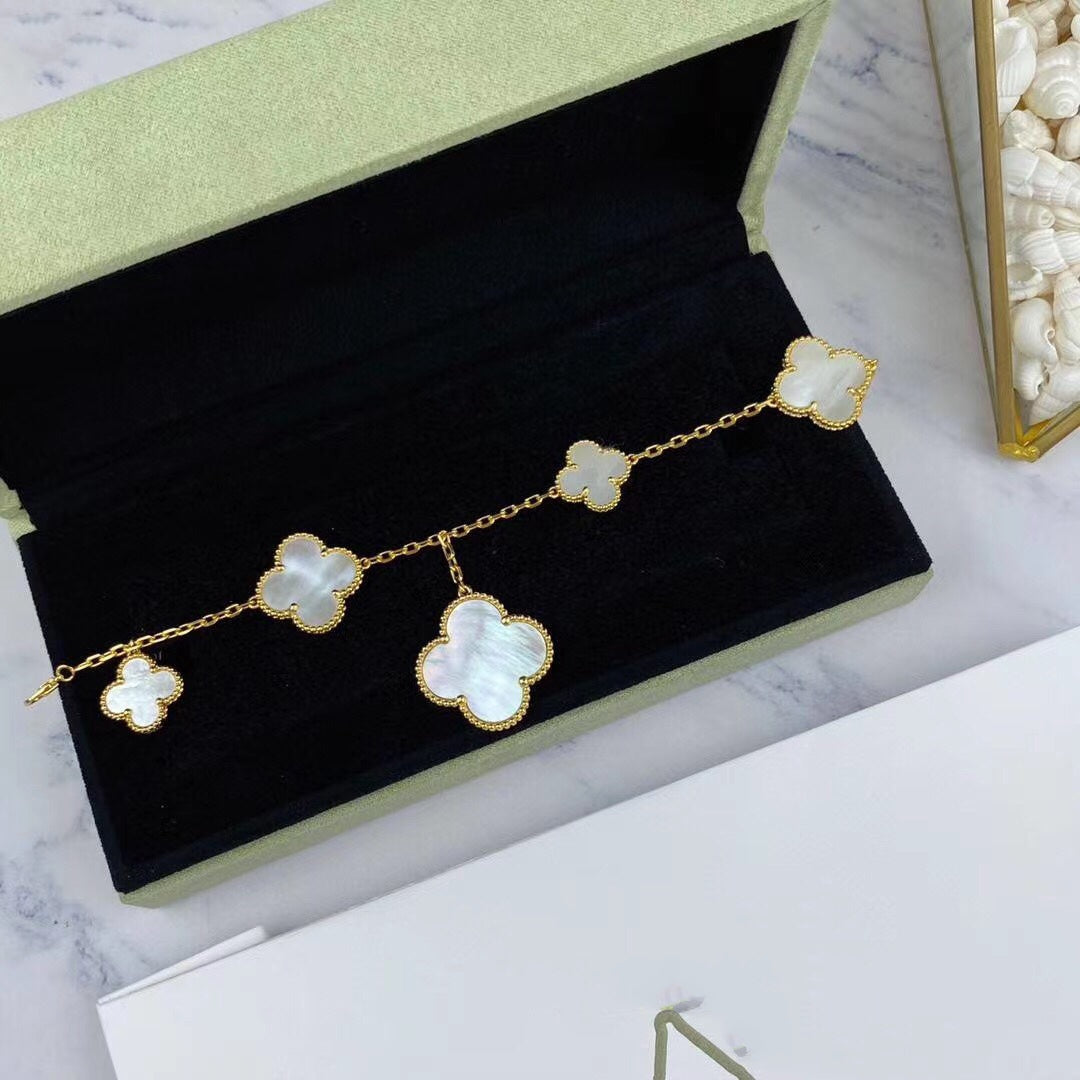 [Regal Gem]MAGIC CLOVER MOP GOLD BRACELET 5 MOTIFS