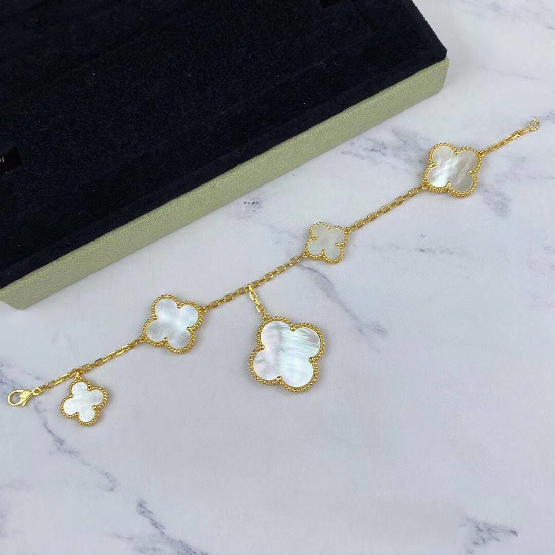 [Regal Gem]MAGIC CLOVER MOP GOLD BRACELET 5 MOTIFS
