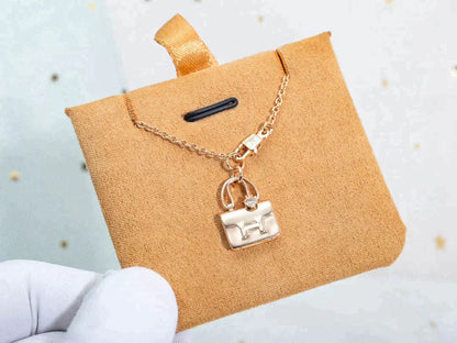 [Regal Gem]AMULETTE PEDANT Regal Gem GOLD NECKLACE