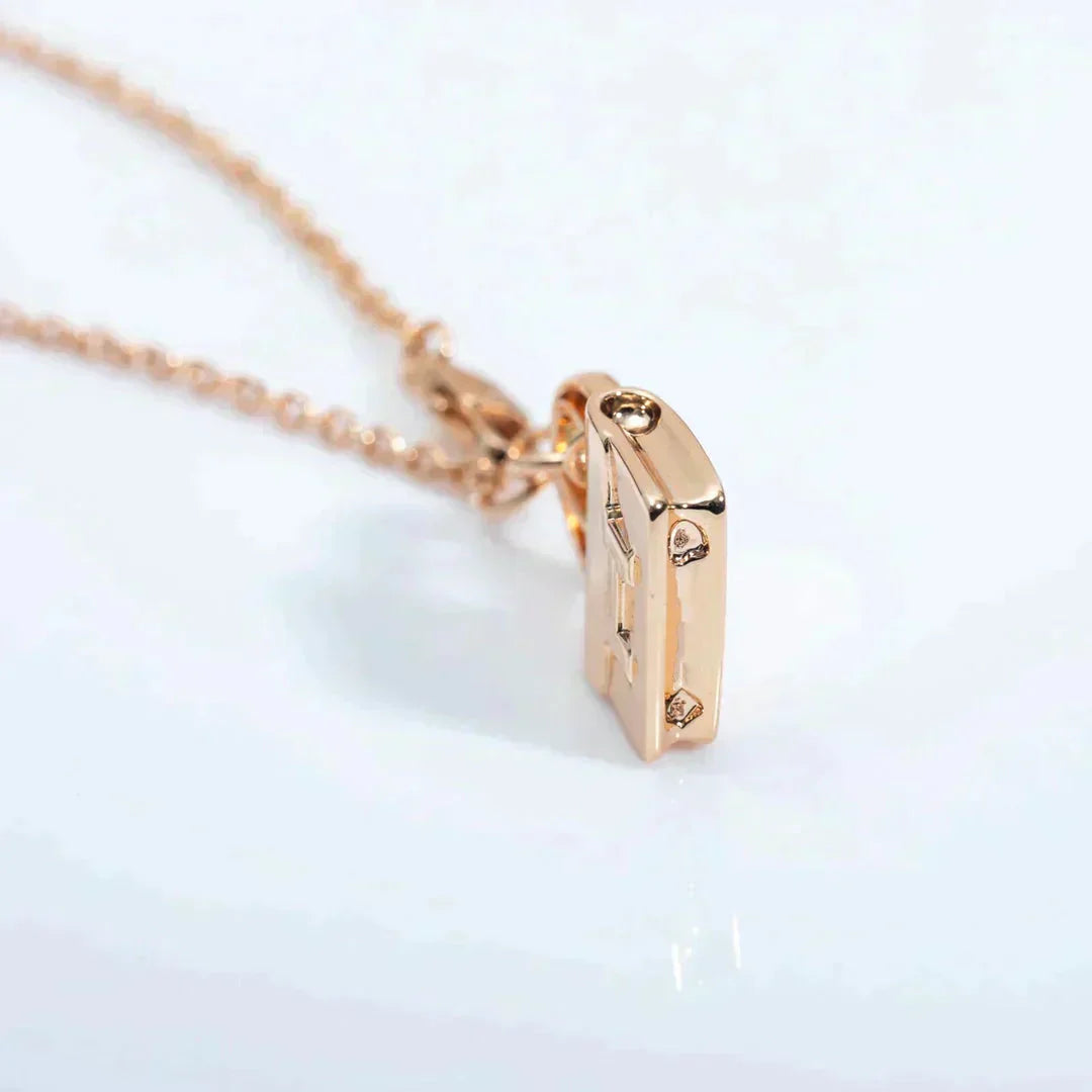 [Regal Gem]AMULETTE PEDANT Regal Gem GOLD NECKLACE