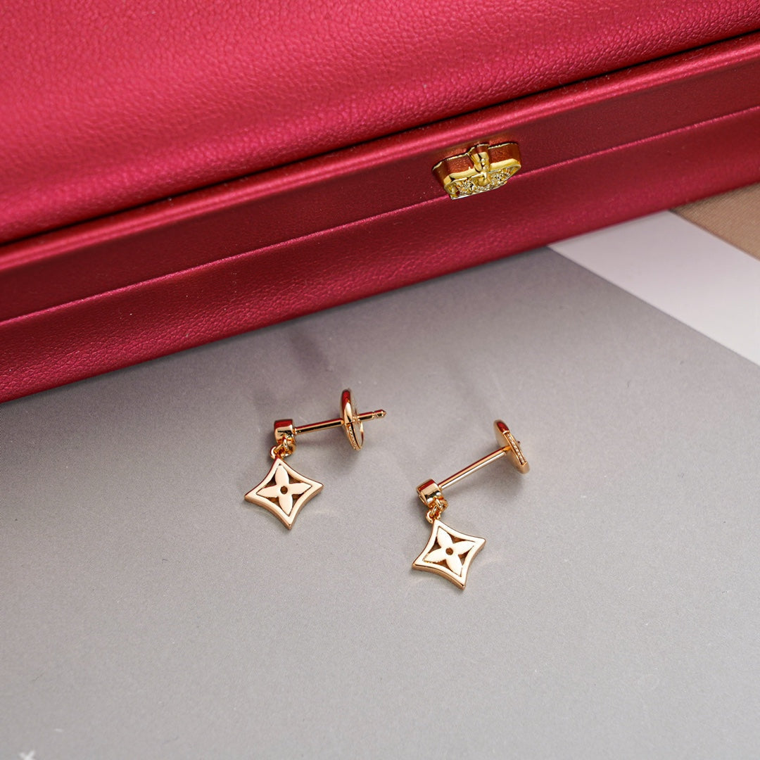 [Regal Gem]STAR EARRINGS GOLD