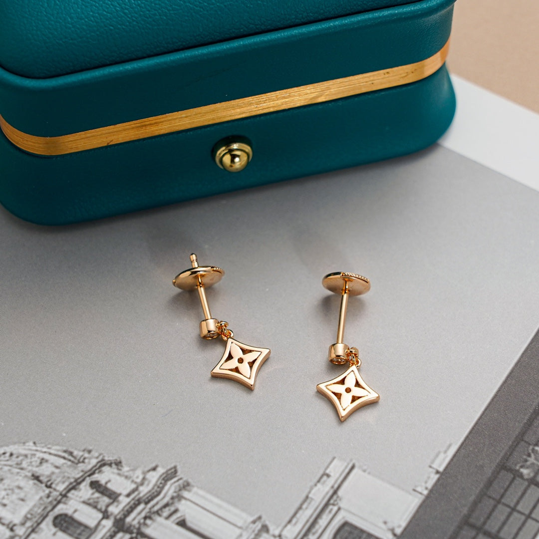 [Regal Gem]STAR EARRINGS GOLD