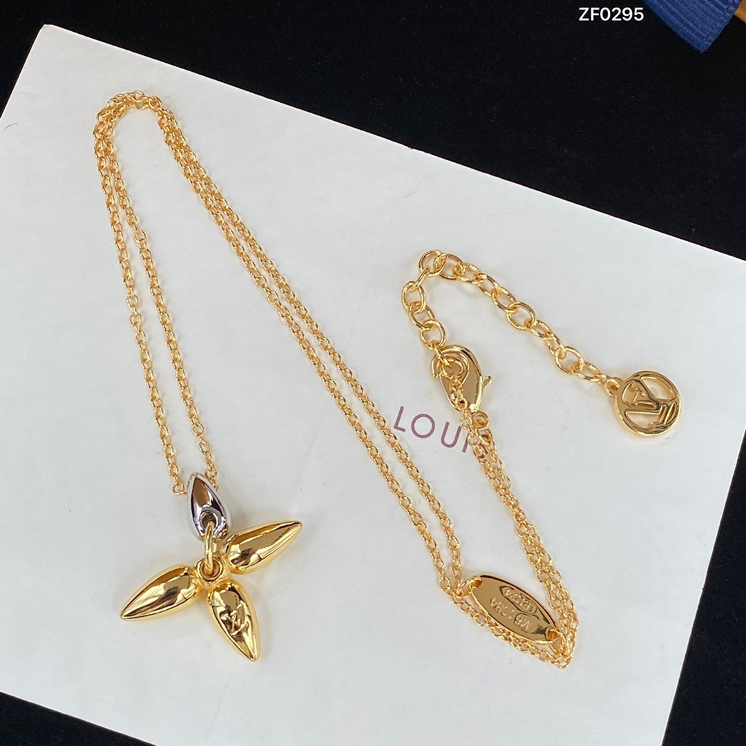 [Regal Gem]LOUISETTE PEDANT GOLD NECKLACE