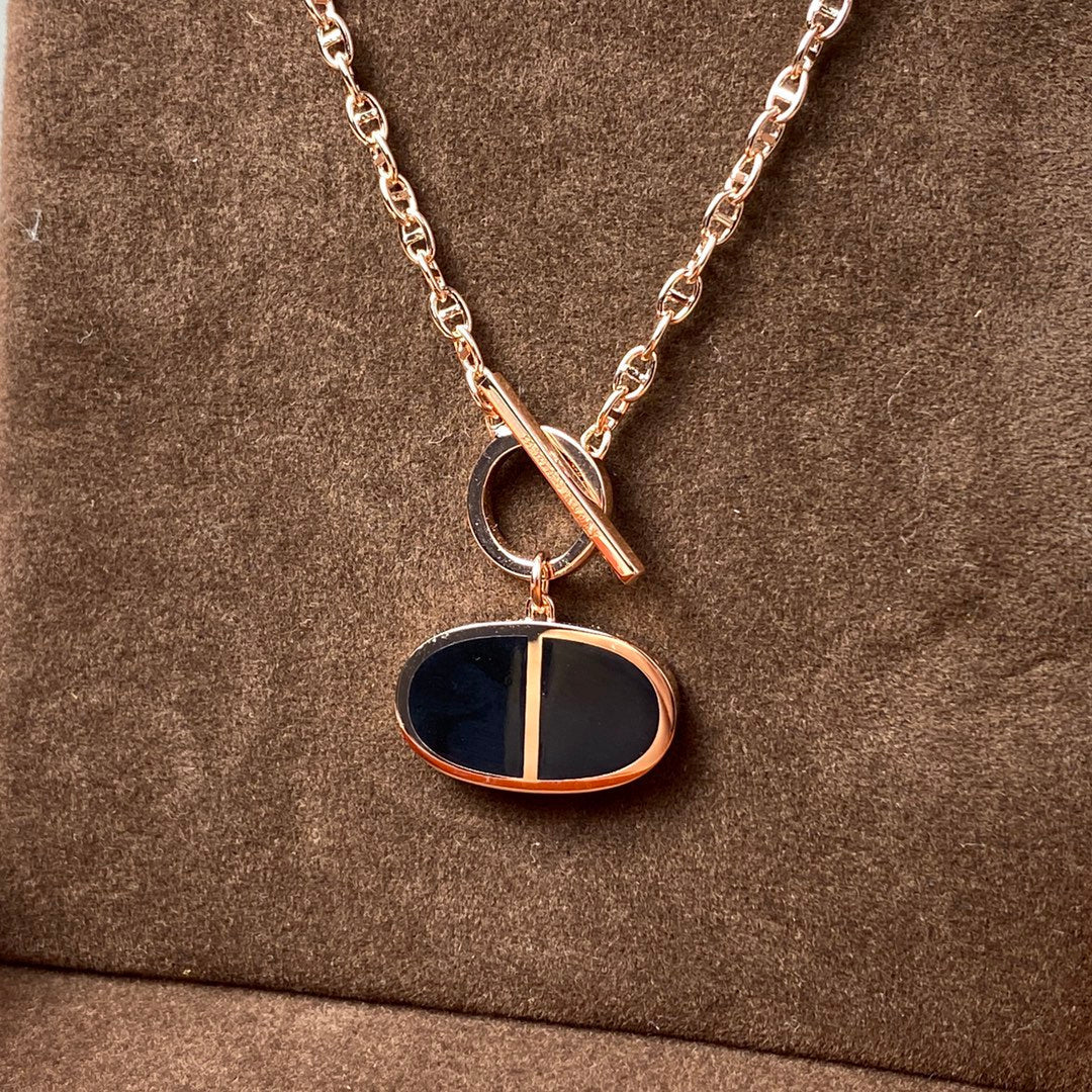 [Regal Gem]CHAINE VERSO BLACK CERAMIC NECKLACE