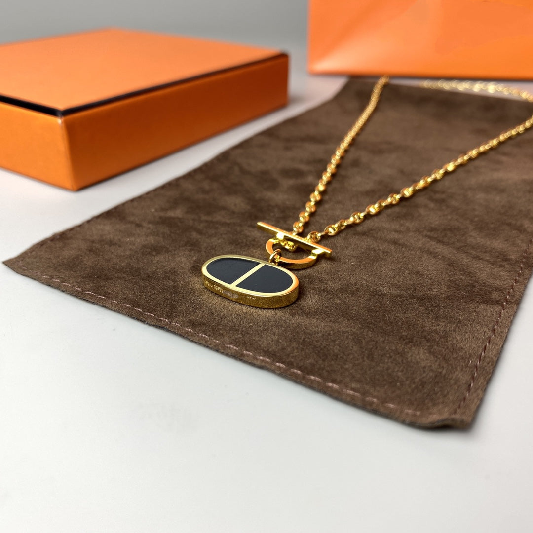 [Regal Gem]CHAINE VERSO BLACK CERAMIC NECKLACE