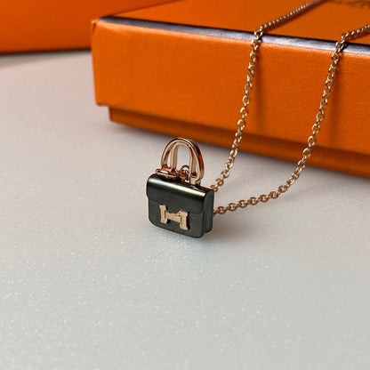 [Regal Gem]CONSTANCE BLACK PEDANT PINK GOLD NECKLACE