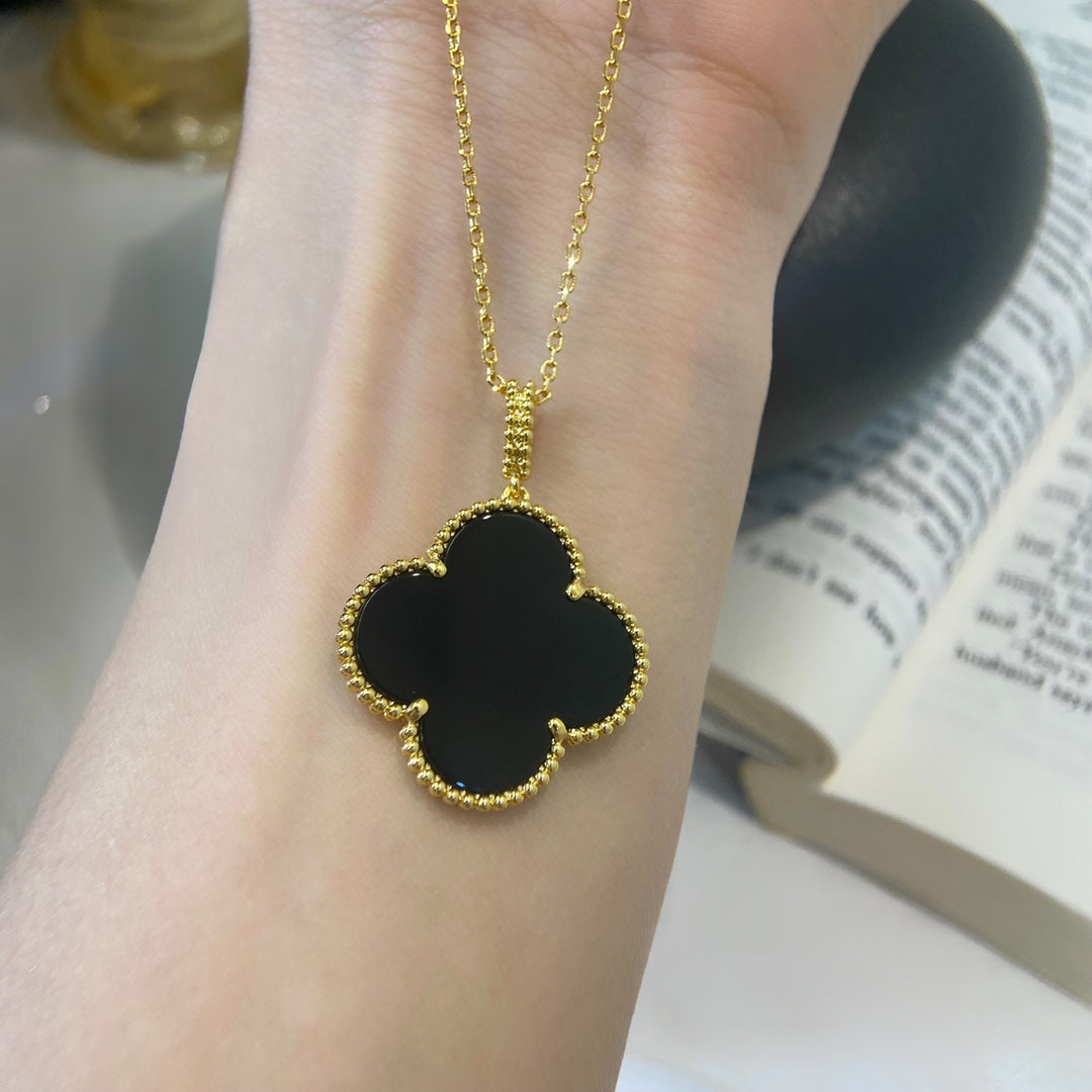 [Regal Gem]CLOVER 25MM NECKLACE GOLD ONYX
