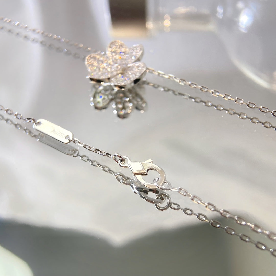 [Regal Gem]FLOWER DIAMOND NECKLACE
