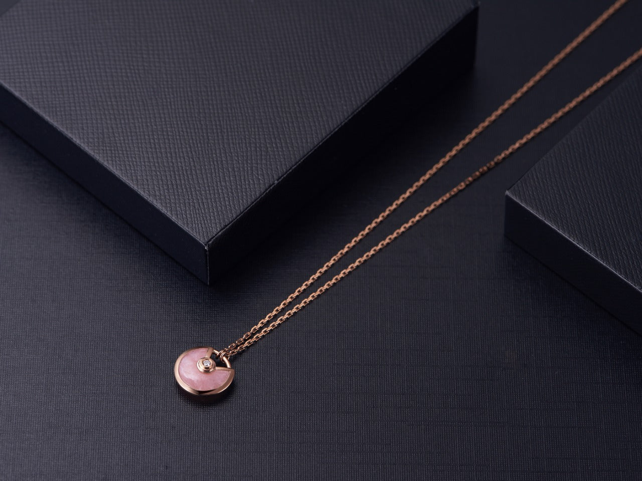 [Regal Gem]AMULETTE Regal Gem GOLD PINK MOP NECKLACE