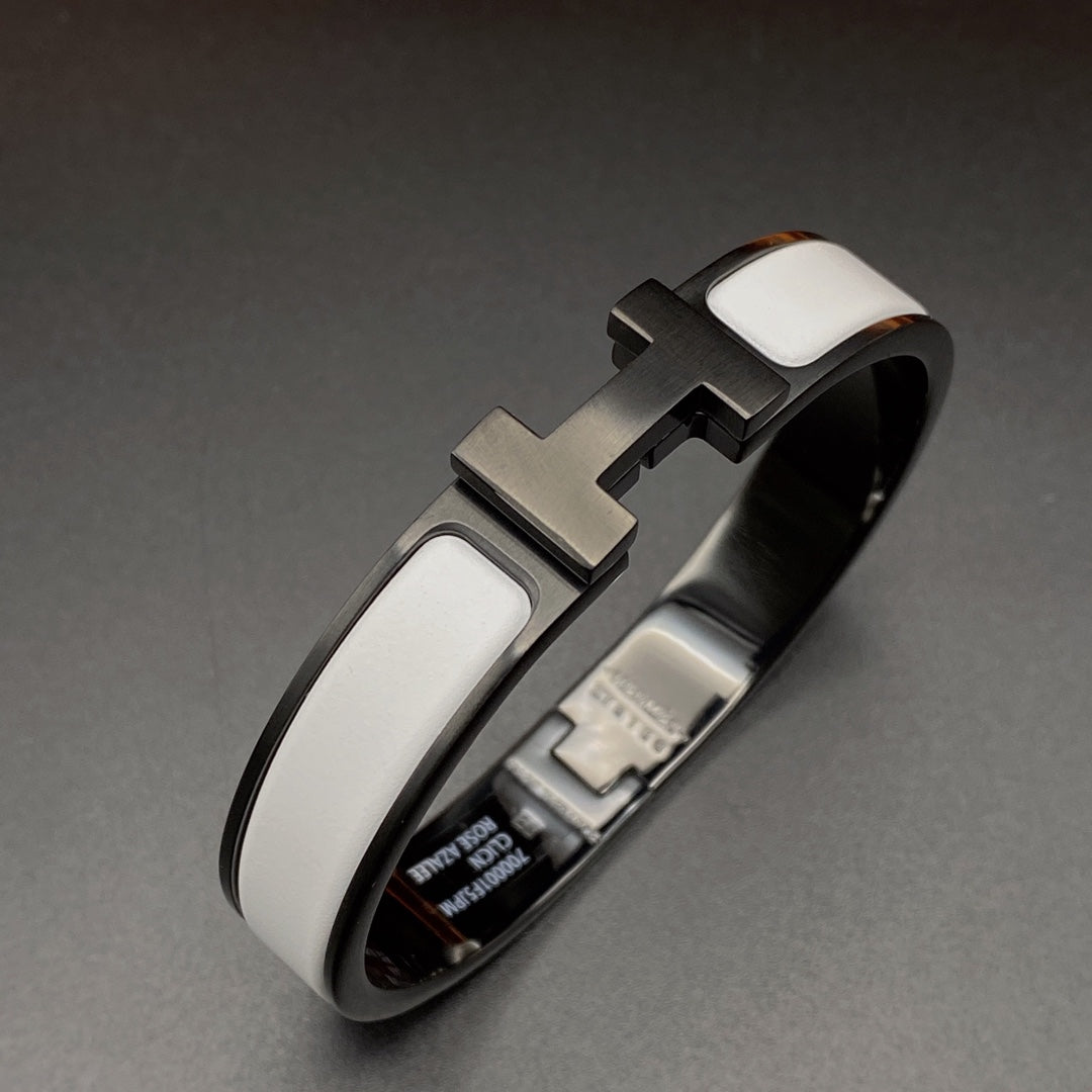 [Regal Gem]H BRACELET 12MM BLACK WHITE CERAMIC