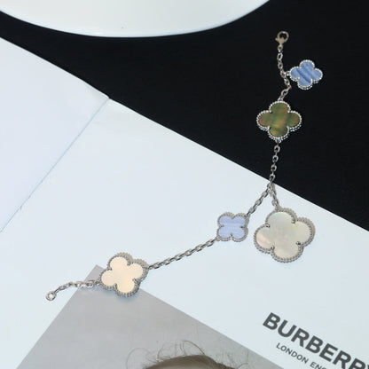 [Regal Gem]CLOVER BRACELET 5 MOTIFS MOP CHALCEDONY SILVER