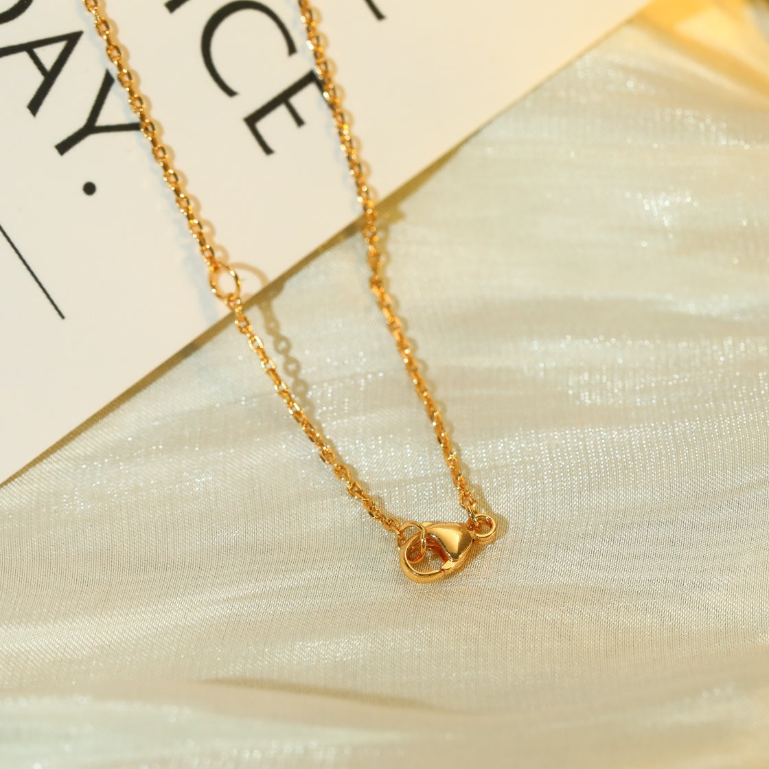 [Regal Gem]VOLT SILVER DIAMOND PEDANT NECKLACE