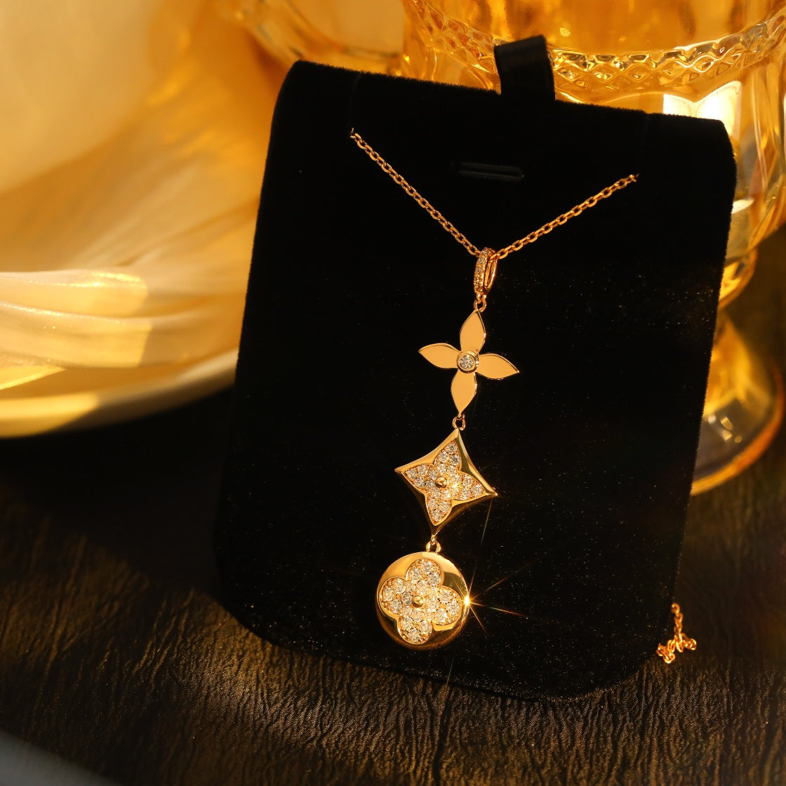 [Regal Gem]STAR AND SUN DIAMOND PINK GOLD NECKLACE
