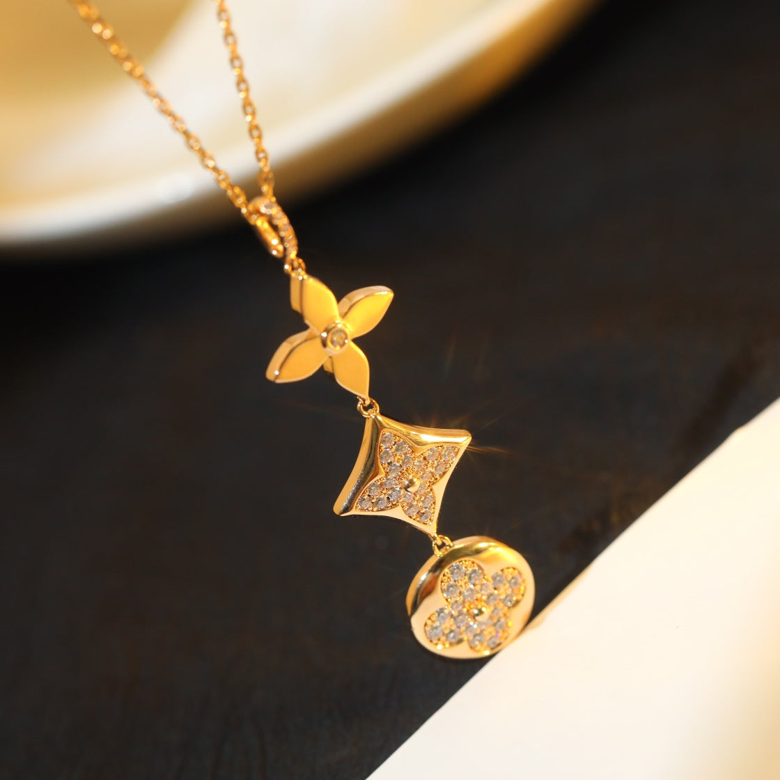 [Regal Gem]STAR AND SUN DIAMOND PINK GOLD NECKLACE
