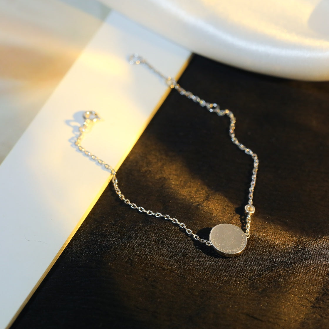 [Regal Gem]SUN MOTIF PINK MOP SILVER BRACELET