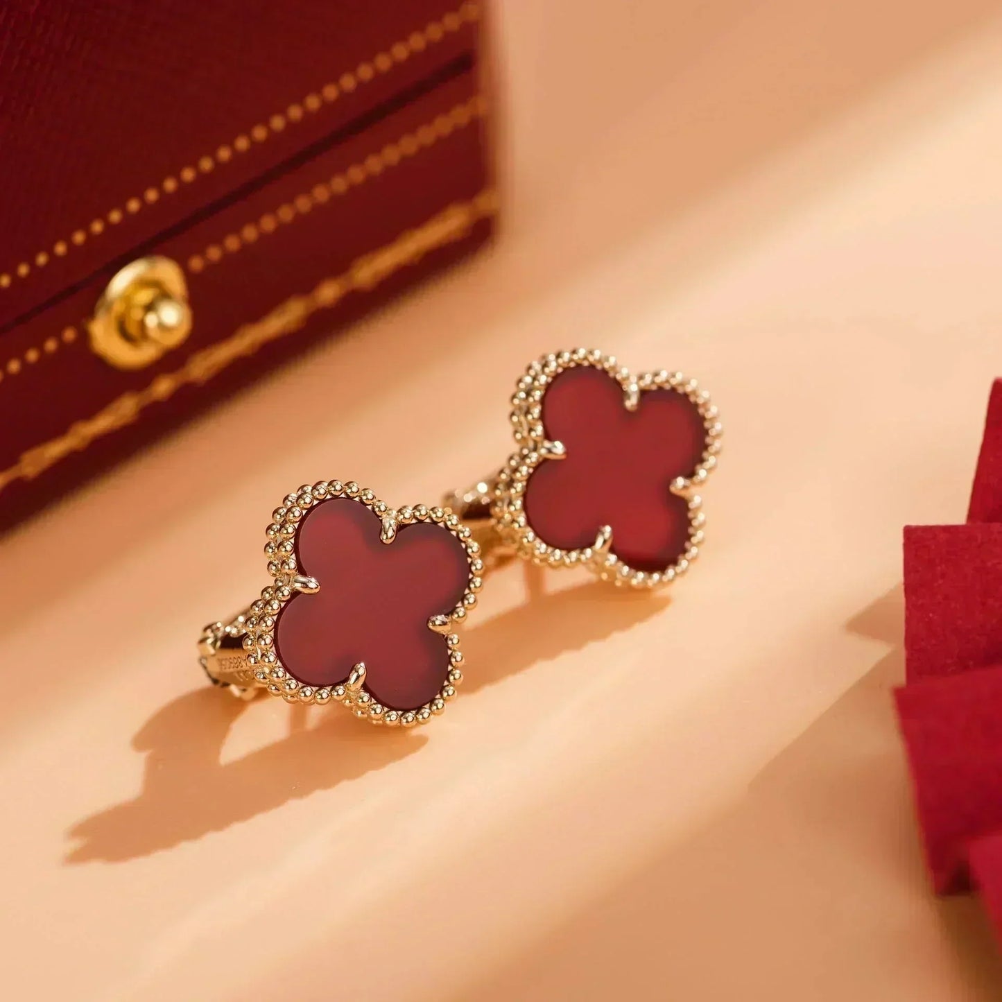 [Regal Gem]CLOVER MEDIUM 1 MOTIFS CARNELIAN  EARRINGS