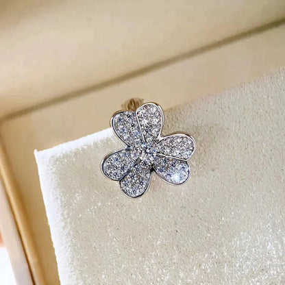 [Regal Gem]CLOVER COMOS DIAMOND EARRINGS SILVER