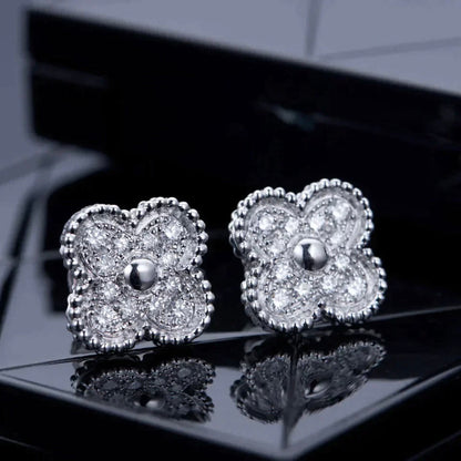 [Regal Gem]CLOVER 1 MOTIFS DIAMOND STUD EARRINGS SILVER