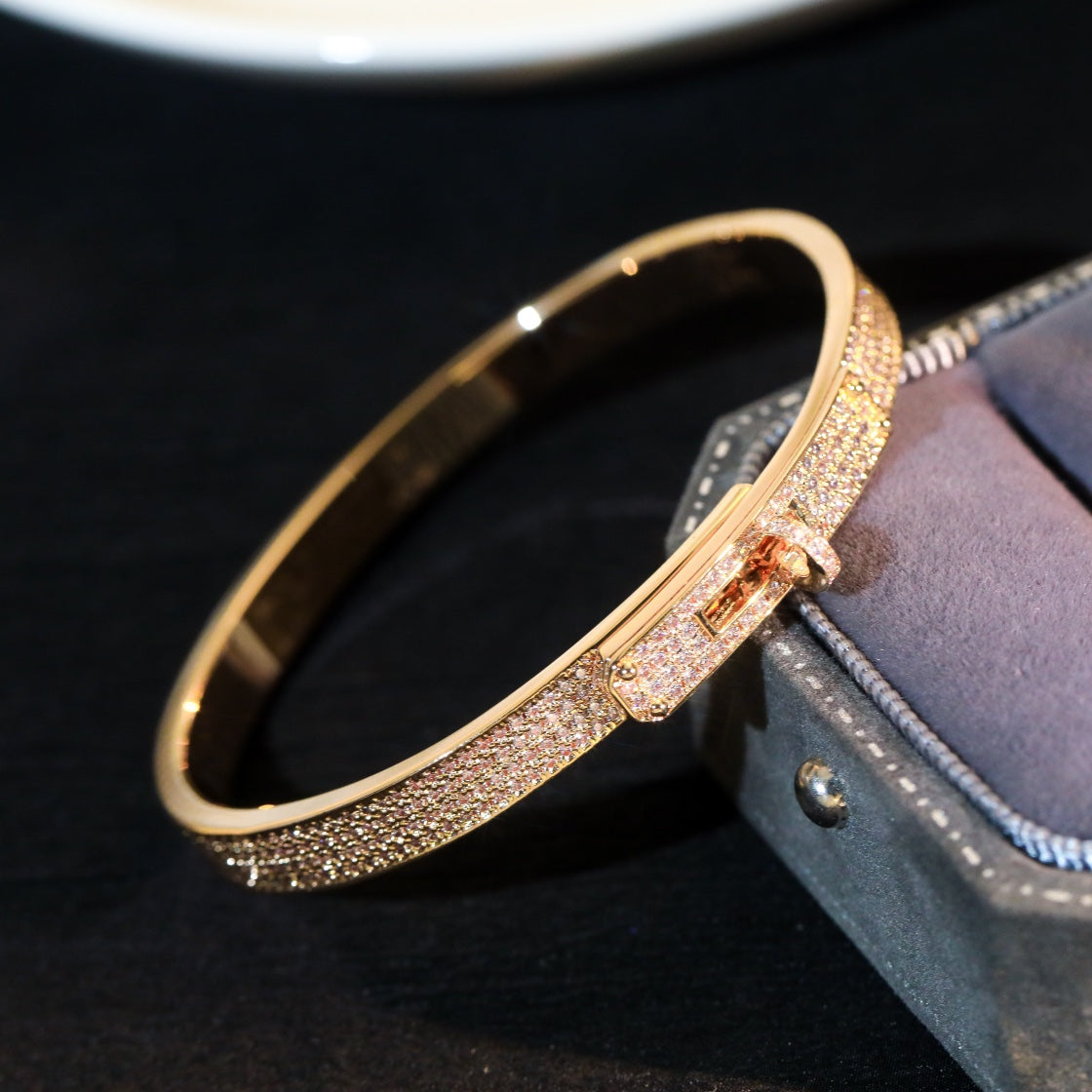 [Regal Gem]KELLY BRACELET DIAMOND PAVED