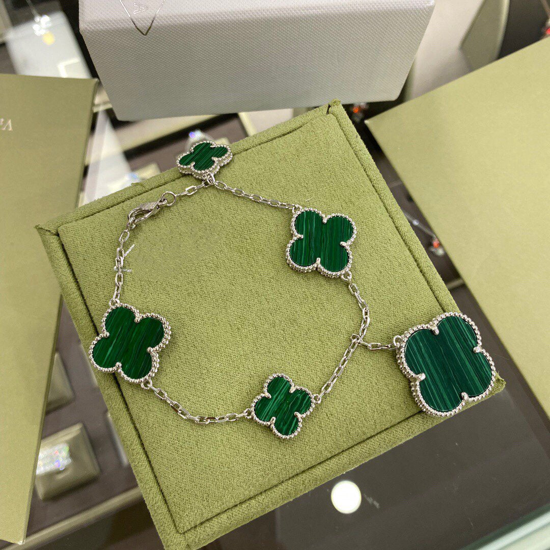 [Regal Gem]CLOVER 5 MOTIFS SIVLER MALACHITE BRACELET