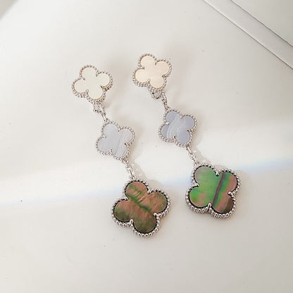 [Regal Gem]CLOVER 3 MOTIFS CHALCEDONY DARK MOP SILVER EARRINGS