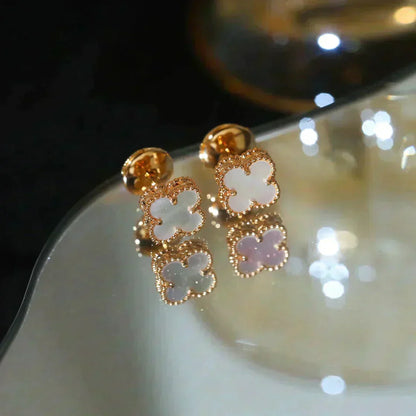 [Regal Gem]CLOVER MINI 9.5MM WHITE MOP EARRINGS