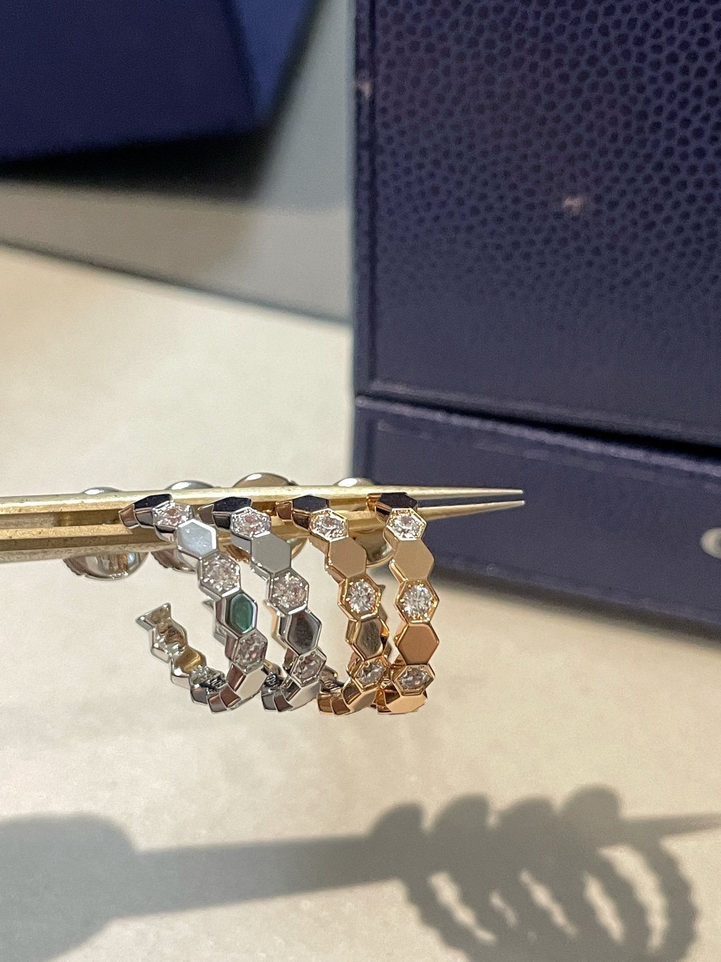 [Regal Gem]Hollow Design Four-Leaf Clover Flower Shape Ring
